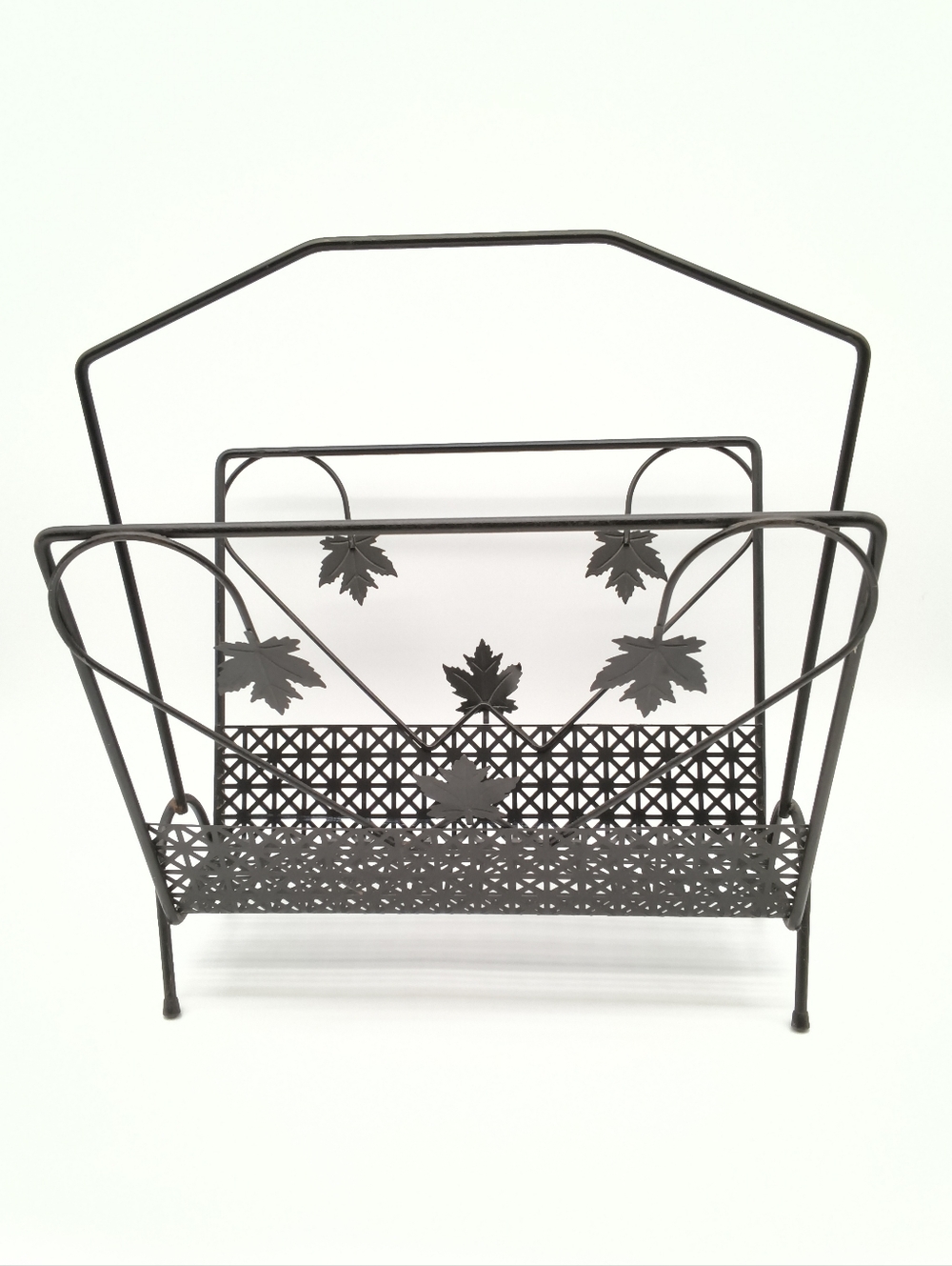 Vintage Mid-Century Modern Black Iron Maple Leaf Magazine Rack - Picture 6 of 14
